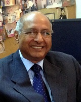 Dr. Ashok Agarwal<br />
Engineers Without Borders, India