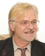 Dr. Hans Hoyer